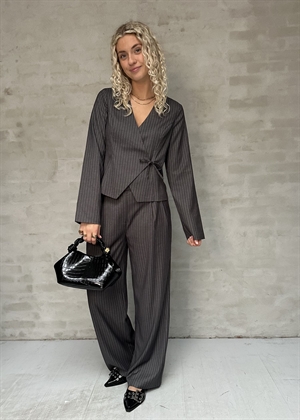 Encroydon ls bluse 7300 Grey/White Pinstriped Envii 